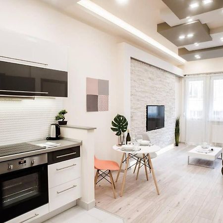New Luxury Apartment In The Center With A/C Budapest Exterior photo