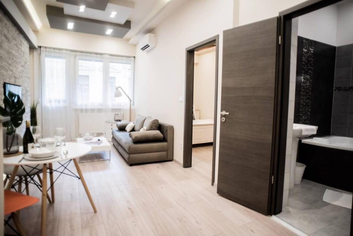 New Luxury Apartment In The Center With A/C Budapest Exterior photo